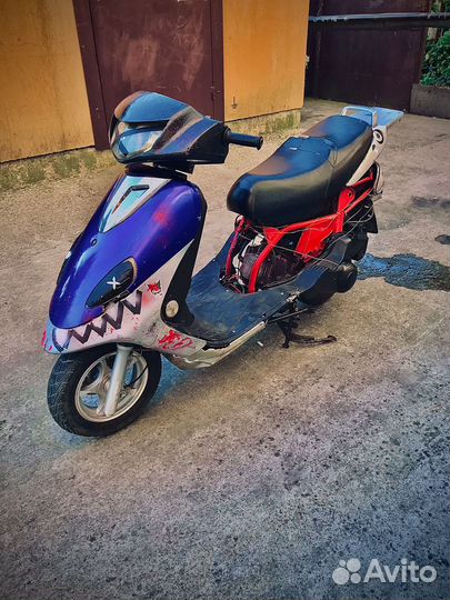 Скутер 125 кубов