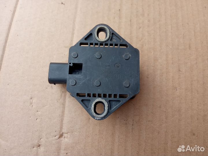 Датчик уровня оборотов BMW E60 E65 X3 E83 X5 E53