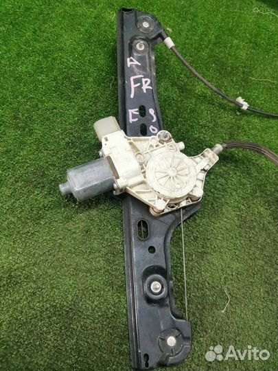 Стеклоподъемник передний правый Bmw 3 E90