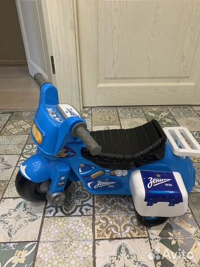 Детский мотоцикл-беговел