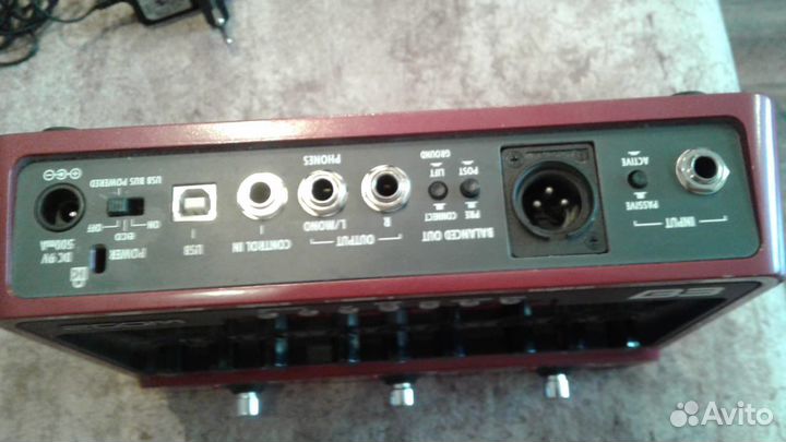 Zoom B3 – мульти-педаль эффектов для бас гитары