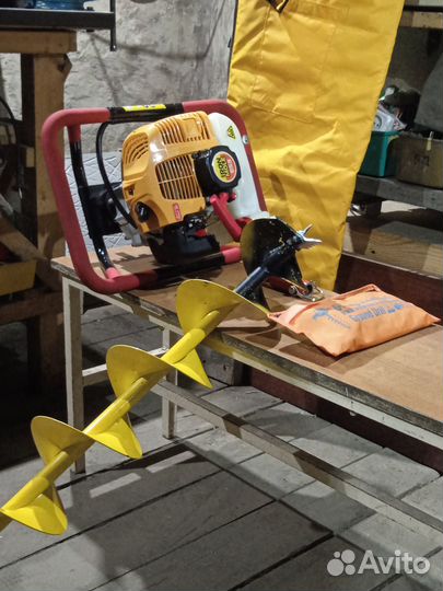 Мотоледобур