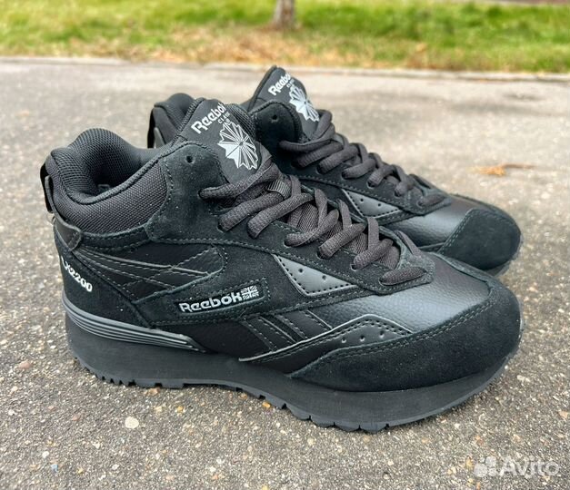 Кроссовки зимние reebok (37-41)