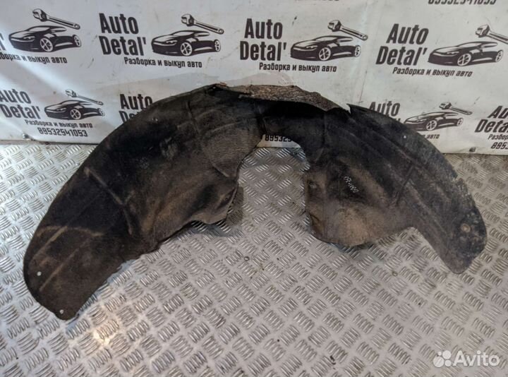 Подкрылок задний правый ford focus 3