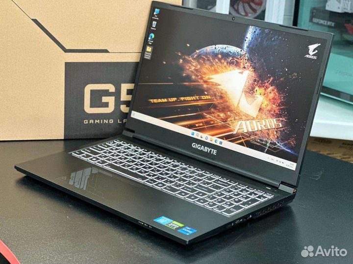 Игровой ноутбук новый I5 12500H/RTX 3050/озу 16