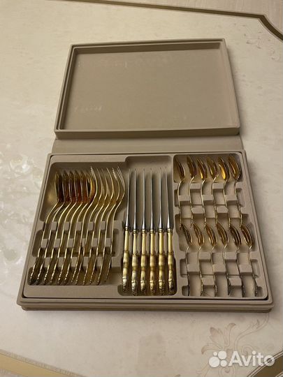 Набор столовых приборов новый