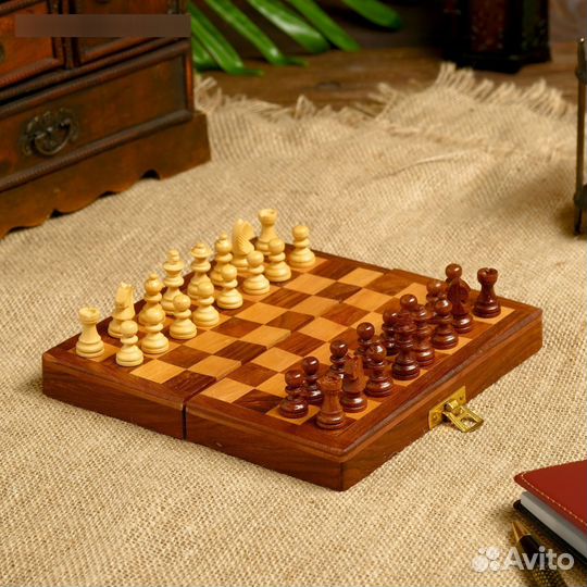 Шахматы дерево, 17,5х17,5х2 см