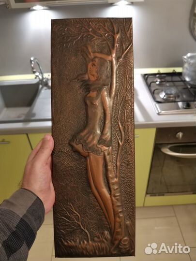 Панно чеканка Девушка времён СССР