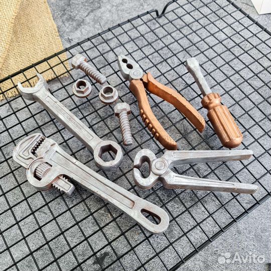 Набор шоколадных инструментов мужчине