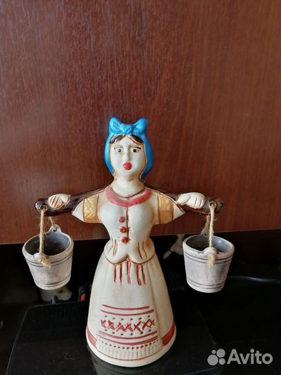 Статуэтка колокольчик