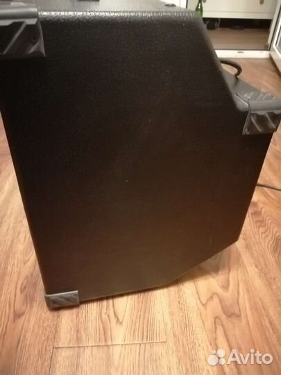 Басовый комбоусилитель hartke b600, 60 ватт