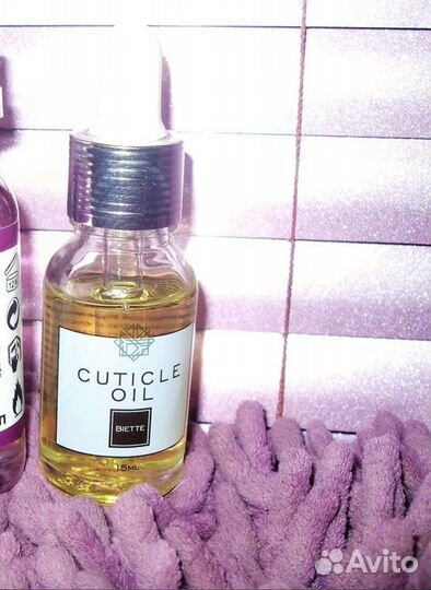 Украшения для ногтей и масло для кутикулы