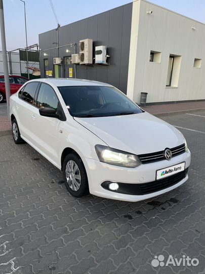 Volkswagen Polo 1.6 МТ, 2015, 260 000 км