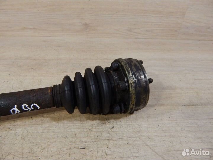 Привод правый Audi 80 B4