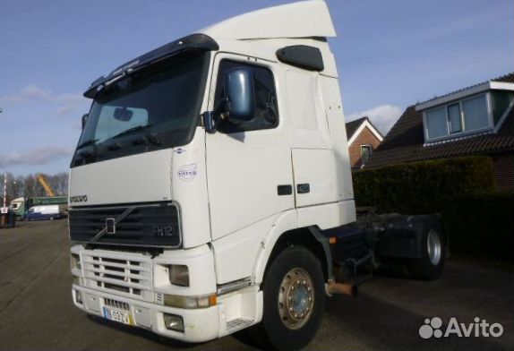 В разборке грузовик Volvo,FH 1999-2001