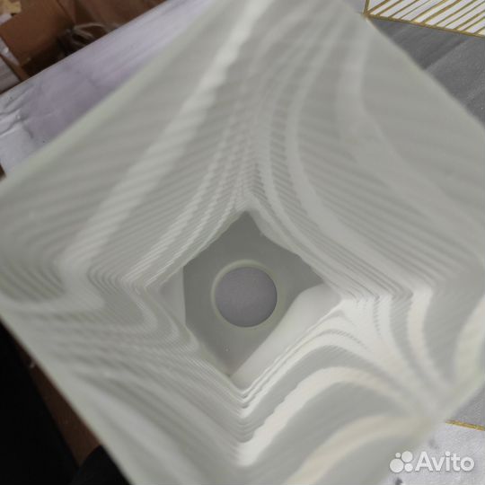 Светильник подвесной