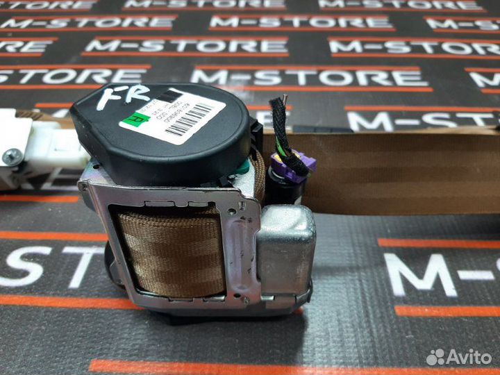 Ремень безопасности передний правый Audi A8 4E/D3