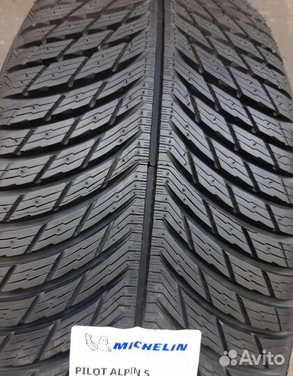 Michelin Pilot Alpin 5 SUV 235/35 R19 105V