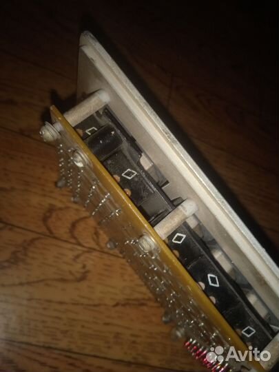 Блок с кнопками пкб7-1 СССР