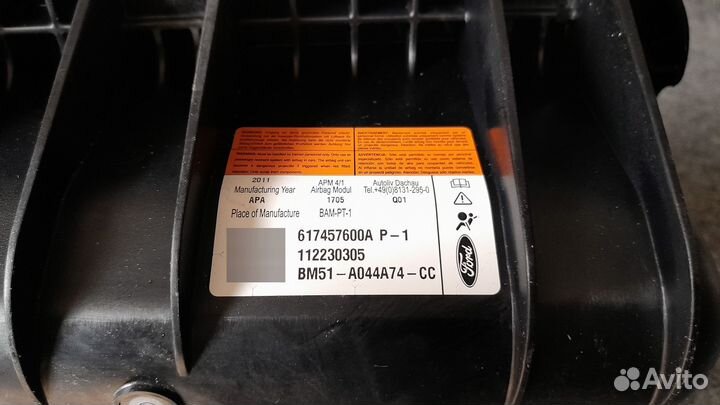 Подушка безопасности в торпедо Ford Focus 3