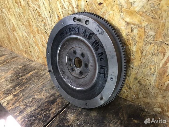 Маховик МКПП Ford Focus 2 седан 1.6 2008