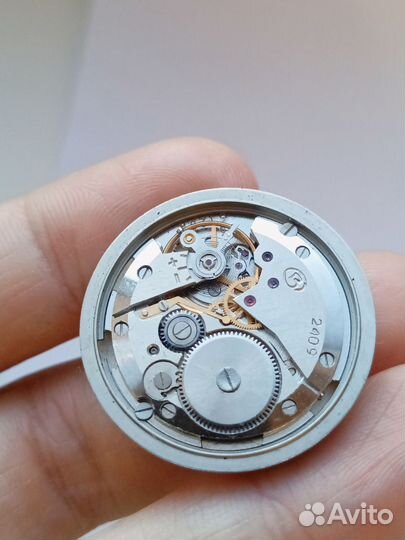 Часы СССР восток механизм 2409