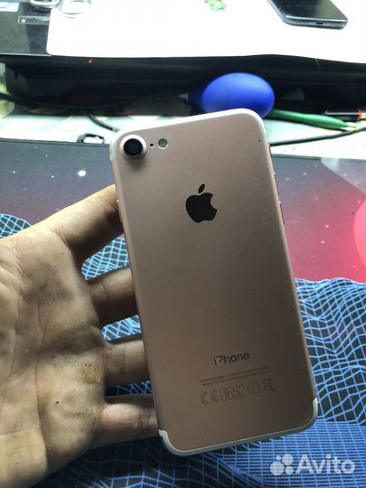 Телефон iPhone 7 128gb