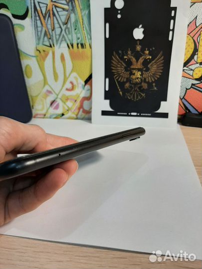 iPhone Xr, 64 ГБ
