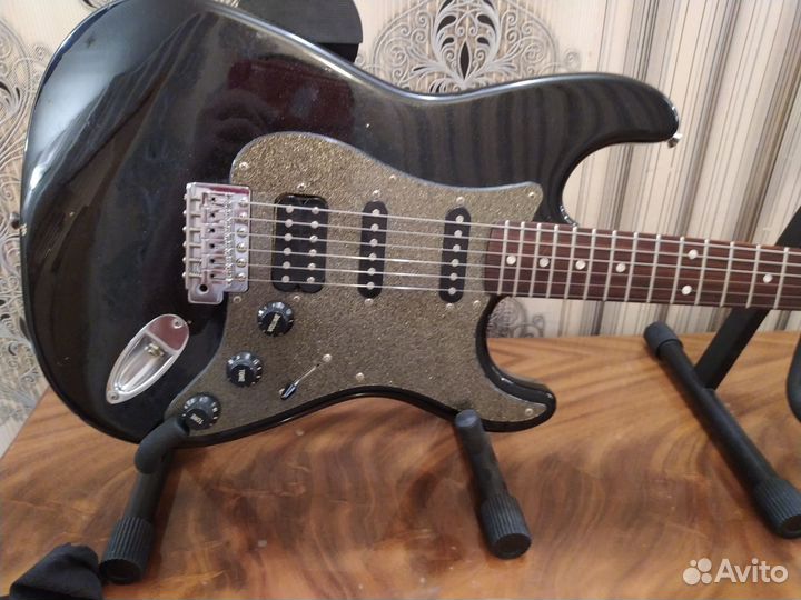 Гитара fender stratocaster с комбикомG19