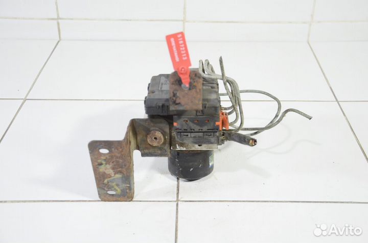 Блок abs Hyundai Santa Fe SM 2.4 2001