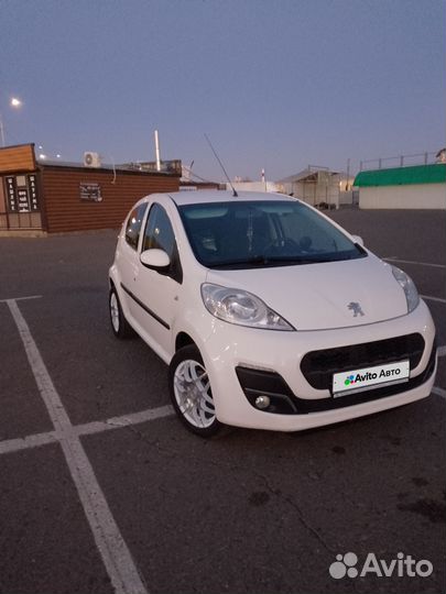 Peugeot 107 1.0 МТ, 2013, 103 500 км