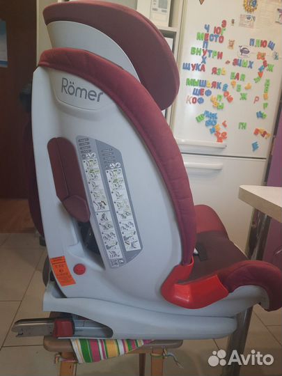 Детское автомобильное кресло Römer Advansafix