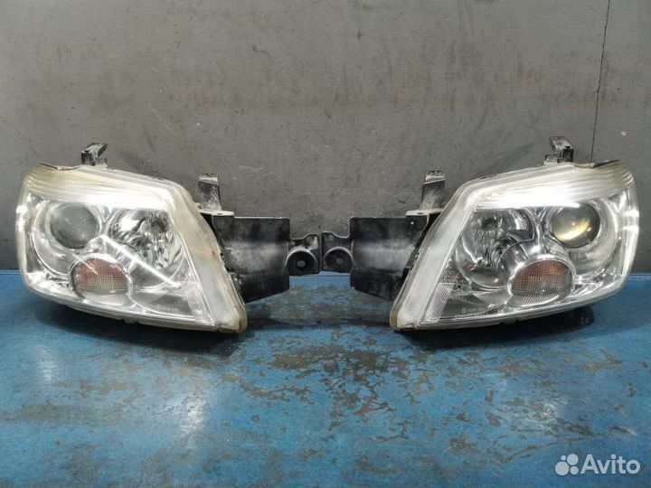 Фары комплект Mitsubishi Outlander 1 CU