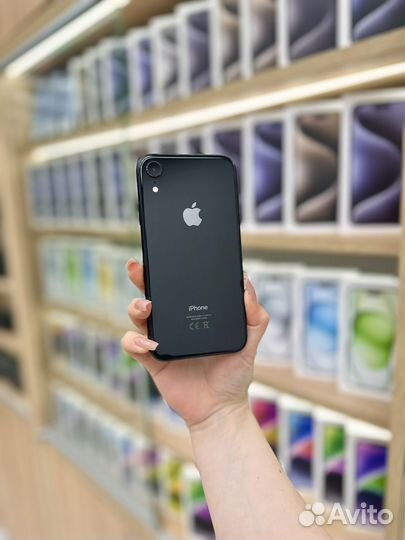 iPhone Xr, 64 ГБ