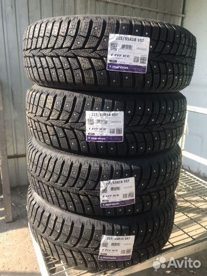 Laufenn I Fit Ice LW 71 215/55 R18