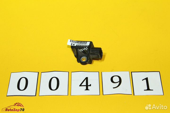 Honda Crosstour Датчик удара боковой левый