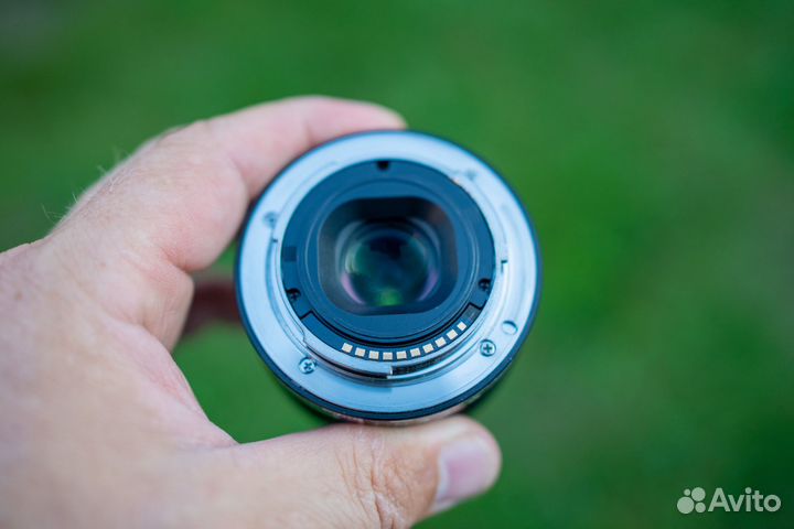 Объектив Sony E 35mm f/1.8 OSS