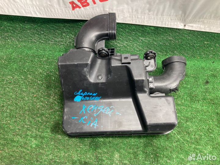 Резонатор воздушного фильтра Kia Rio 3