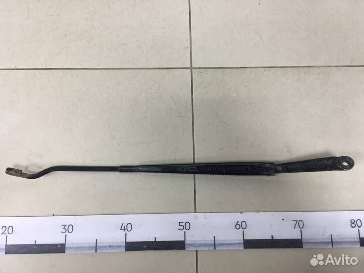 Поводок стеклоочистителя передний левый Ford Focus