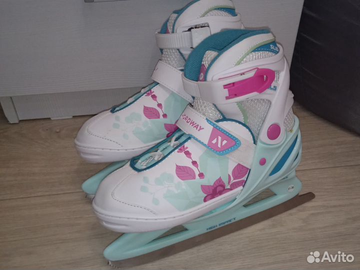 Коньки детские