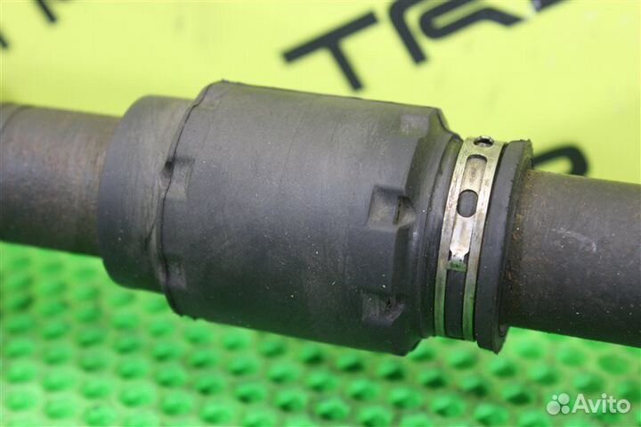 Привод передний правый Toyota Ipsum ACM21 2AZ-FE