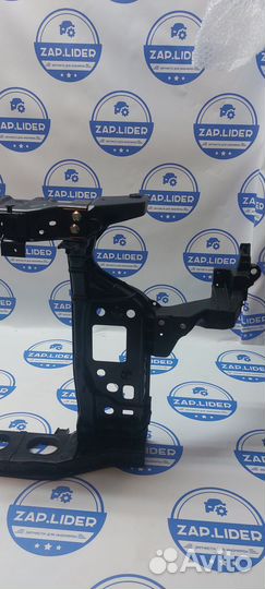 Панель передняя (телевизор) Kia Optima 4 2016-2020