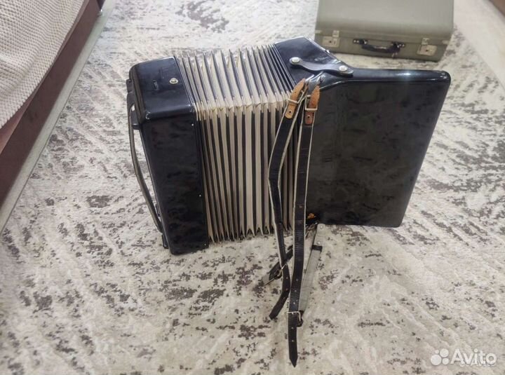 Аккордеон weltmeister stella 3 4