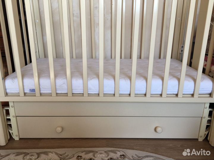 Кровать -маятник