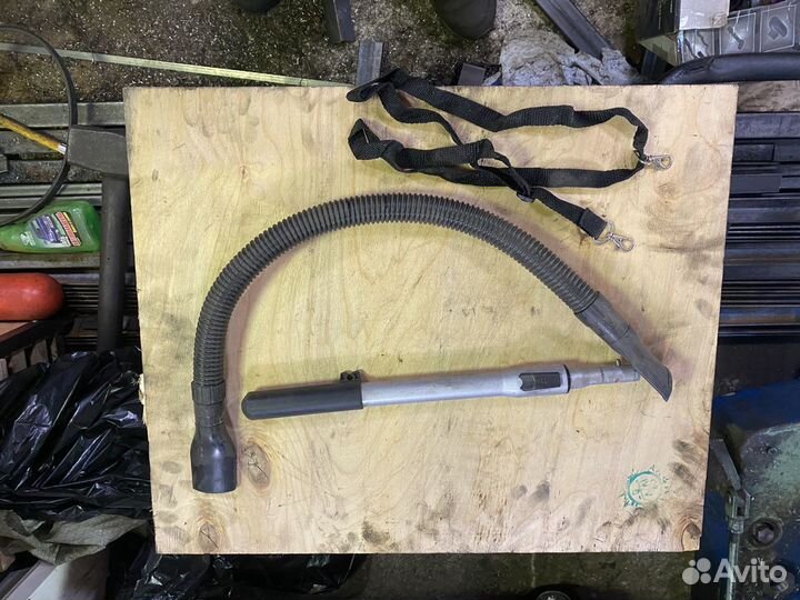 Ручной пылесос