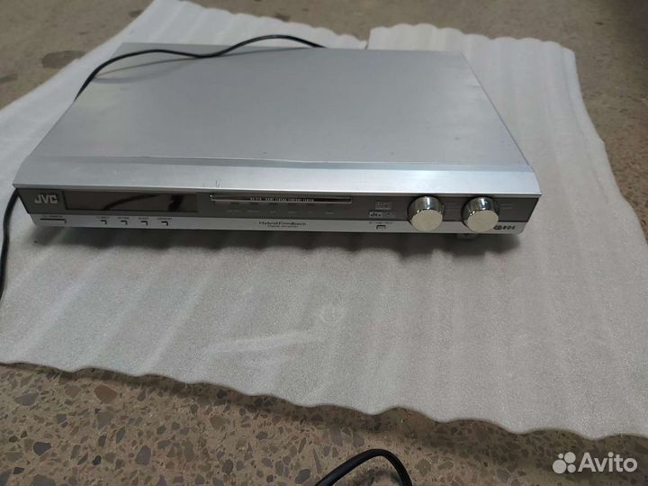 Ресивер JVC