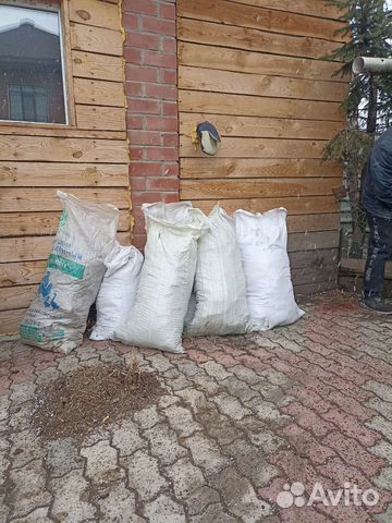 Навоз куриный прошлогодний в мешках