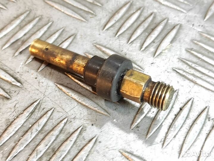 Форсунка двигателя E 124