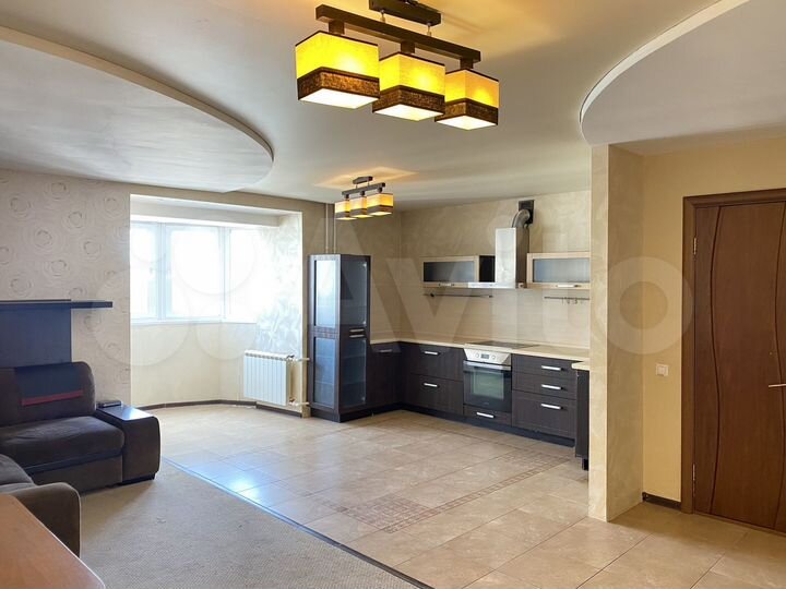 4-к. квартира, 100 м², 12/13 эт.