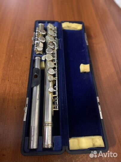 Продам флейту Maxtone